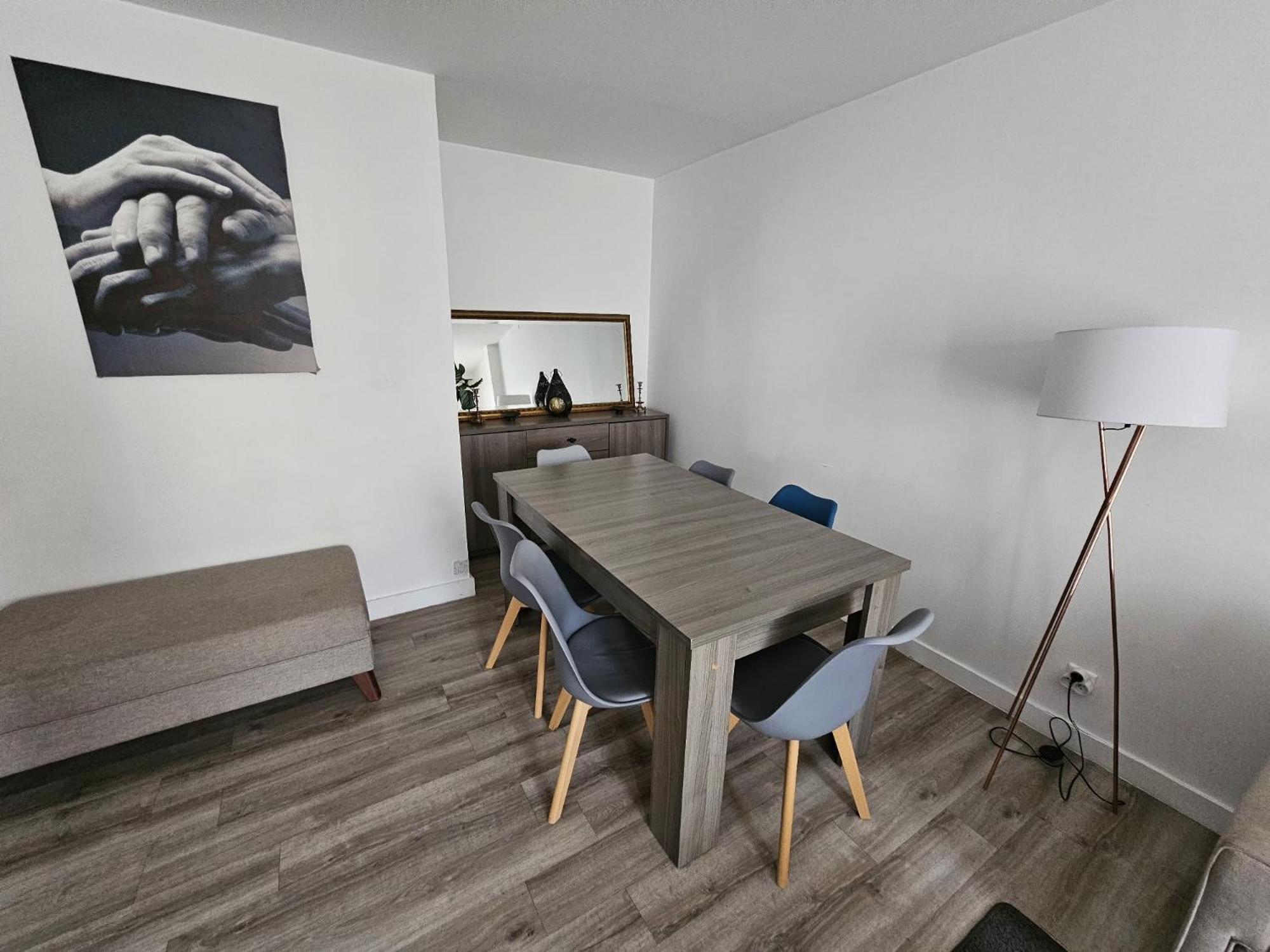 Ferienwohnung Charmant Pied-A-Terre Entre Paris Et Disneyland - Rer A Et E Villiers-sur-Marne Exterior foto